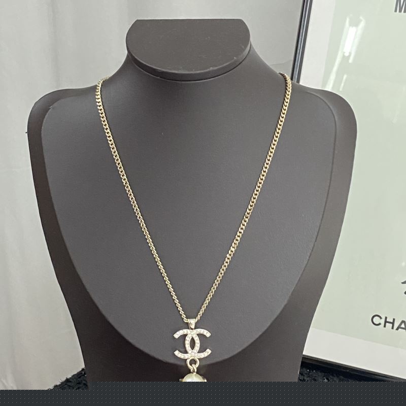 Ch*el brooches